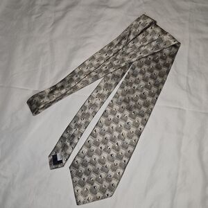 Pierre Cardin Silver Floral Tie 100% Silk Made in USA Multicolor WPL 13185